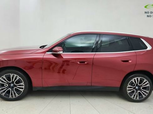 Used 2025 BMW X3 xDrive30i w/ Premium Package AWD/4WD image 3