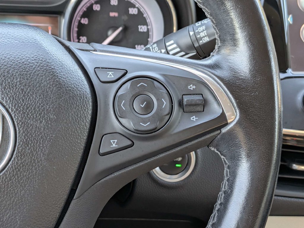 Used 2019 Buick Envision Preferred FWD image 25