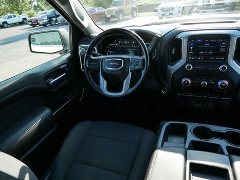 Used 2020 GMC Sierra 1500 SLE w/ SLE Value Package image 13