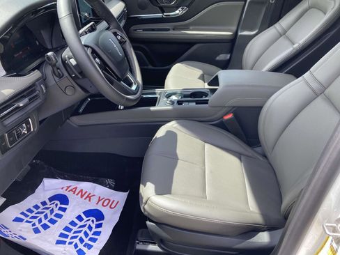 New 2025 Lincoln Corsair FWD w/ Equipment Group 101A image 21