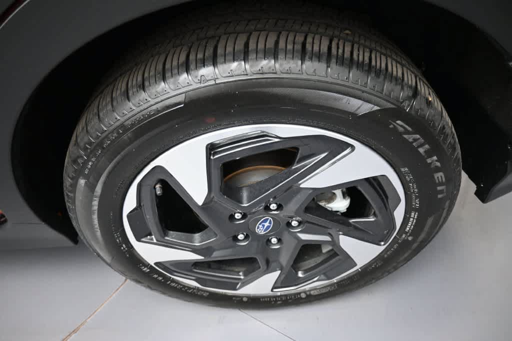 Used 2024 Subaru Crosstrek 2.5i Limited AWD/4WD image 15
