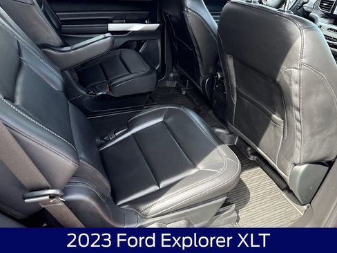 Used 2023 Ford Explorer XLT w/ Equipment Group 202A AWD/4WD image 14
