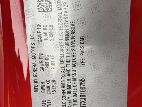 Used 2018 Chevrolet Camaro SS image 33