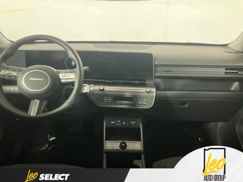Used 2024 Hyundai Kona SEL w/ Convenience Package FWD image 19