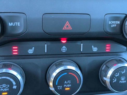 Used 2023 RAM 1500 Lone Star image 30