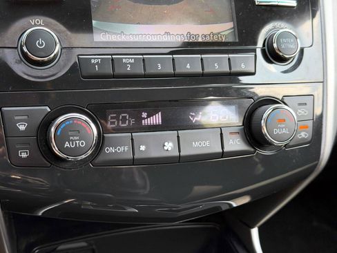 Used 2015 Nissan Altima 2.5 SV w/ Convenience Package FWD image 30