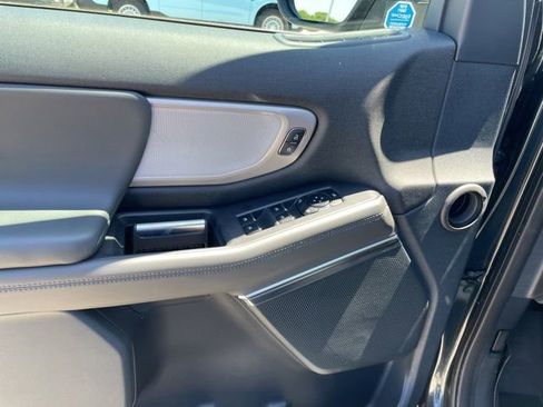 New 2026 Ford Expedition Active AWD/4WD image 22