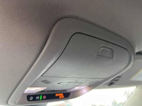 Used 2020 Buick Enclave Premium w/ Surround and Sites Package image 28