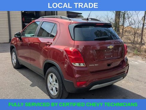 Used 2022 Chevrolet Trax LT w/ Driver Confidence Package image 7