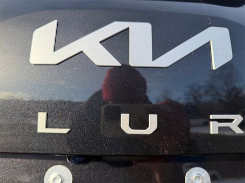 New 2025 Kia Telluride EX image 17