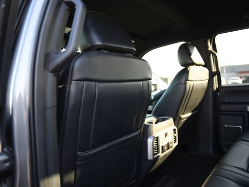 Used 2022 Ford F250 Lariat w/ Lariat Ultimate Package image 13