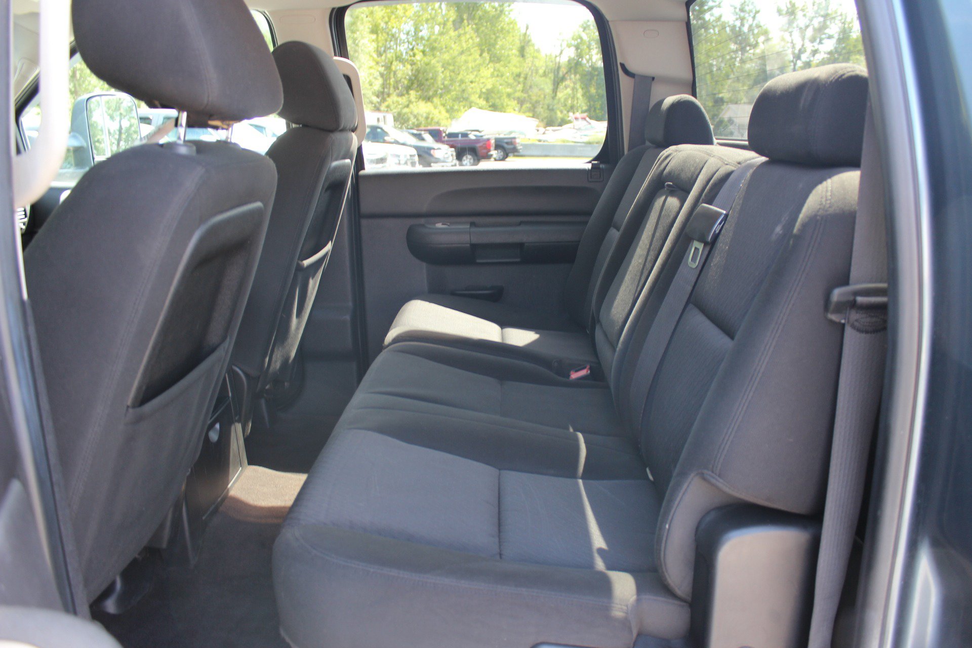 Used 2011 Chevrolet Silverado 2500 LT w/ Interior Plus Package AWD/4WD image 31