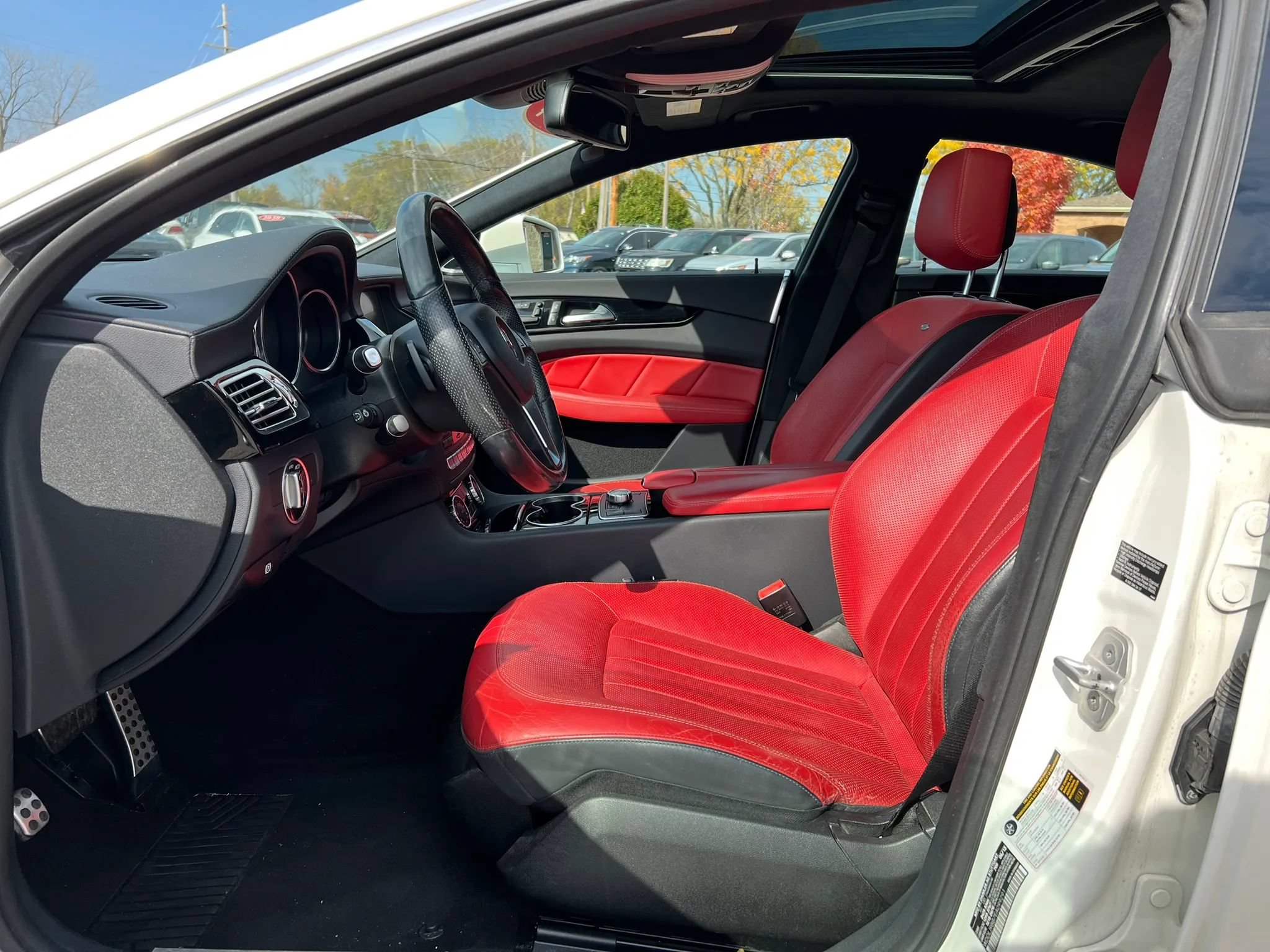 Used 2014 Mercedes-Benz CLS 550 4MATIC image 21