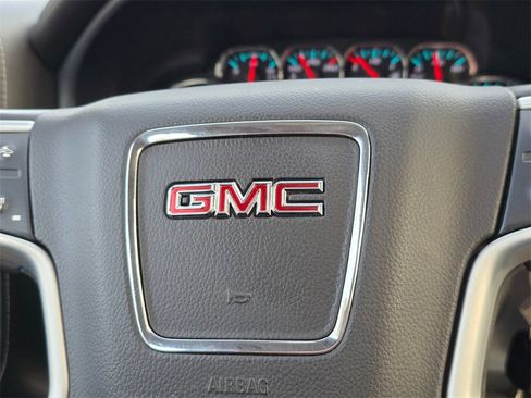 Used 2018 GMC Sierra 1500 SLT image 31