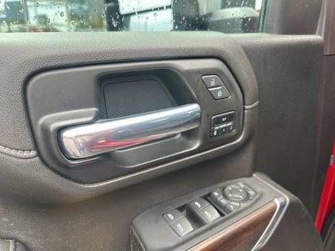 Used 2023 GMC Sierra 3500 SLT w/ SLT Convenience Package AWD/4WD image 11