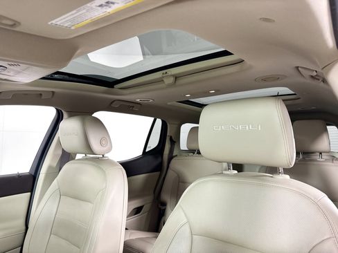 Used 2018 GMC Acadia Denali w/ Technology Package image 28