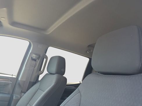 Used 2023 Chevrolet Silverado 1500 LT RWD image 8