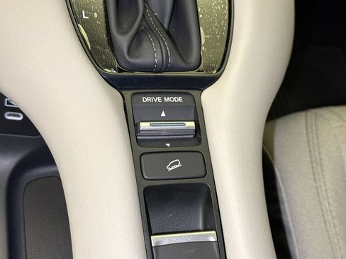 New 2027 Honda HR-V LX image 26