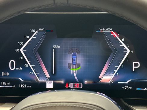 Certified 2024 BMW 740i w/ Premium Package image 21