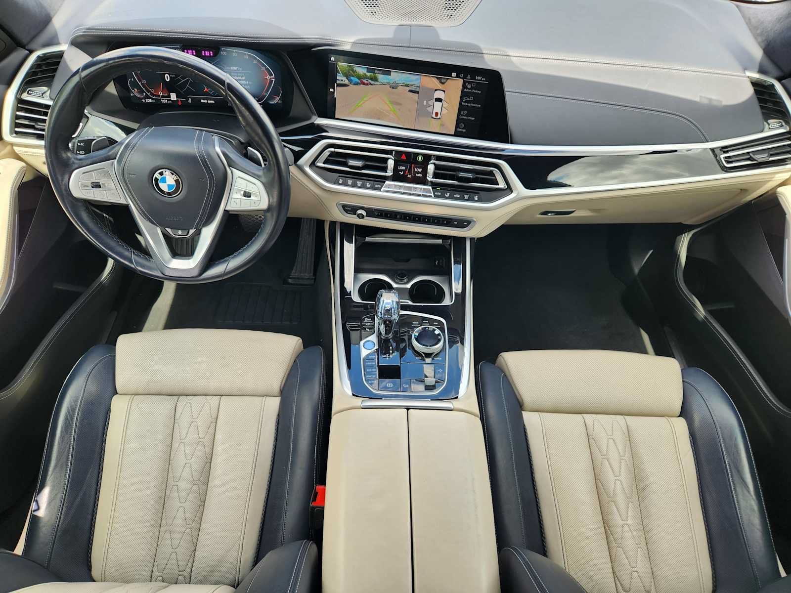 Used 2022 BMW X7 xDrive40i w/ Executive Package AWD/4WD image 25