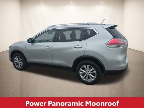 Used 2016 Nissan Rogue SV w/ SV Premium Package image 11