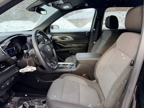 Certified 2023 Chevrolet Traverse LT image 5
