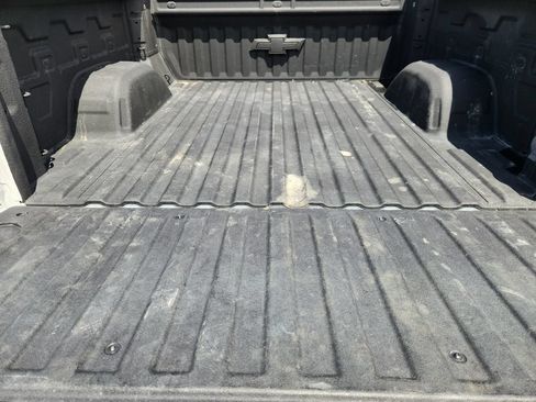 Used 2023 Chevrolet Silverado 1500 RST AWD/4WD image 30