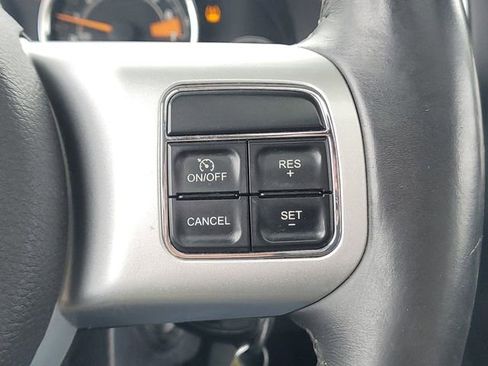 Used 2016 Jeep Compass High Altitude AWD/4WD image 17