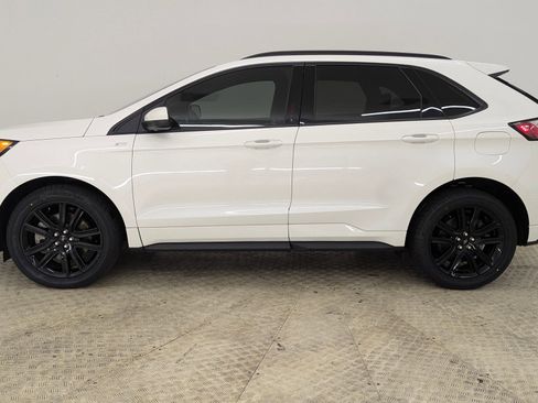 Certified 2022 Ford Edge ST-Line w/ Cargo Accessory Package image 2