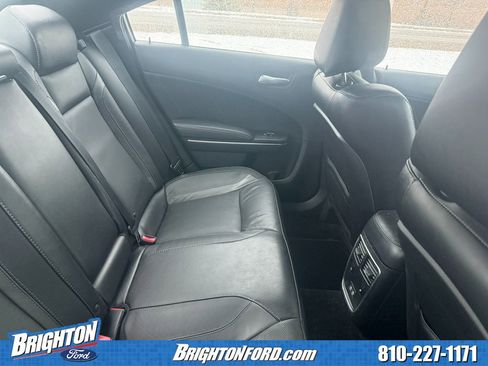 Used 2018 Dodge Charger GT image 8