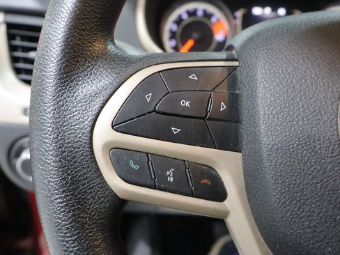 Used 2017 Jeep Cherokee Sport AWD/4WD image 31