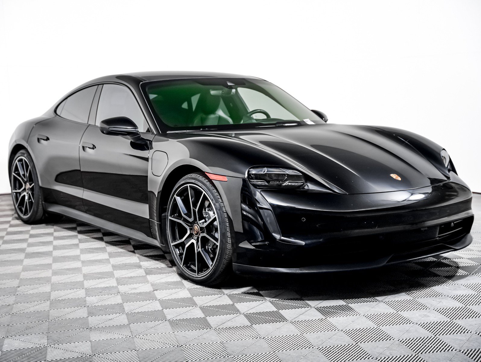 Certified 2023 Porsche Taycan RWD image 8