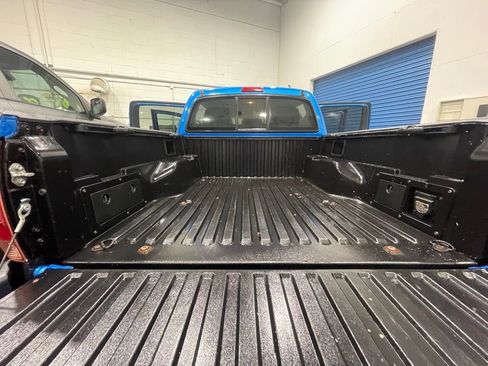 Used 2005 Toyota Tacoma 4x4 Double Cab image 21