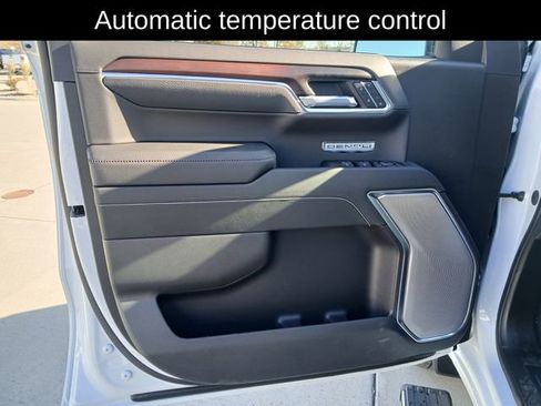 New 2026 GMC Sierra 1500 Denali w/ Denali Reserve Package image 12