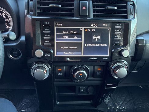 Used 2022 Toyota 4Runner TRD Off-Road image 11