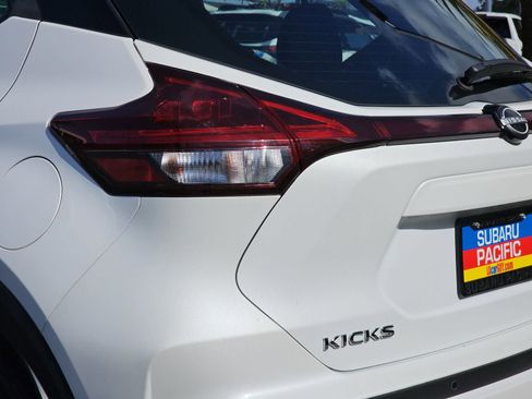 Used 2023 Nissan Kicks SV FWD image 35