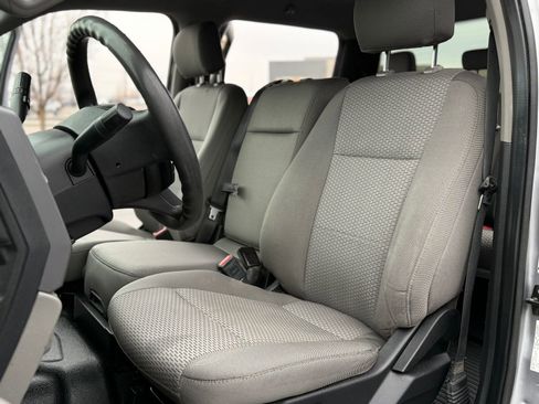 Used 2020 Ford F250 XLT image 12