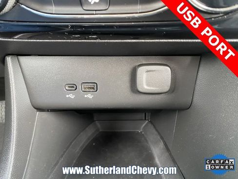 Used 2024 Buick Encore GX Sport Touring image 31