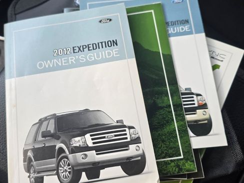 Used 2012 Ford Expedition Limited RWD image 33