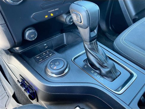 Used 2019 Ford Ranger XLT w/ FX4 Off-Road Package image 16