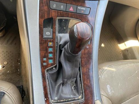 Used 2011 Buick LaCrosse CXL FWD image 36
