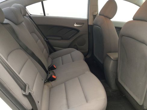 Used 2017 Kia Forte LX FWD image 19