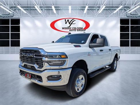 Used 2025 RAM 2500 Tradesman w/ Chrome Appearance Group image 7