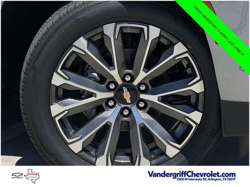 New 2026 Chevrolet Tahoe High Country w/ Sun And Tow Package AWD/4WD image 9