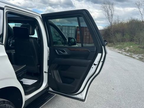 Certified 2021 Chevrolet Tahoe Premier w/ Premium Package AWD/4WD image 47