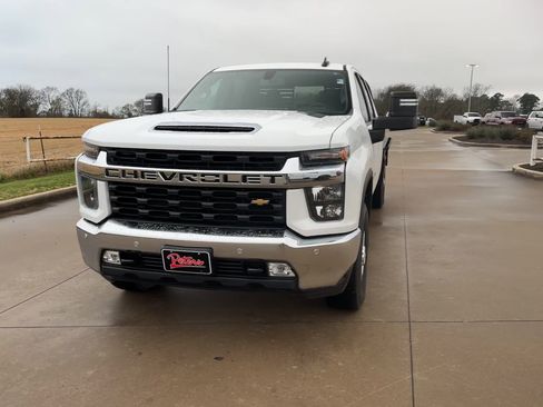Used 2022 Chevrolet Silverado 3500 LT w/ All Star Edition image 3