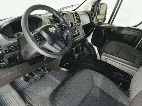 Used 2025 RAM ProMaster 2500 w/ U-Haul Equipment Group FWD image 9