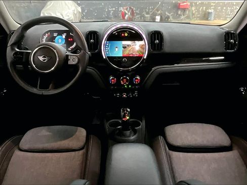 Certified 2024 MINI Cooper Countryman S image 17