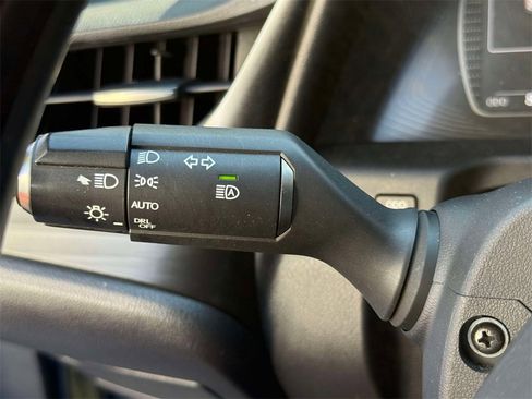 Used 2019 Lexus ES 350 Luxury w/ Accessory Package image 32