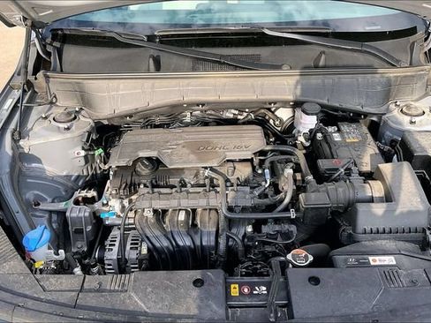 Used 2025 Hyundai Kona SEL AWD/4WD image 29
